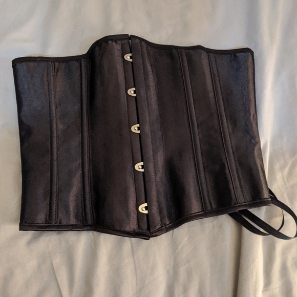 Sexy bustier sliming corset. - Picture 3 of 3